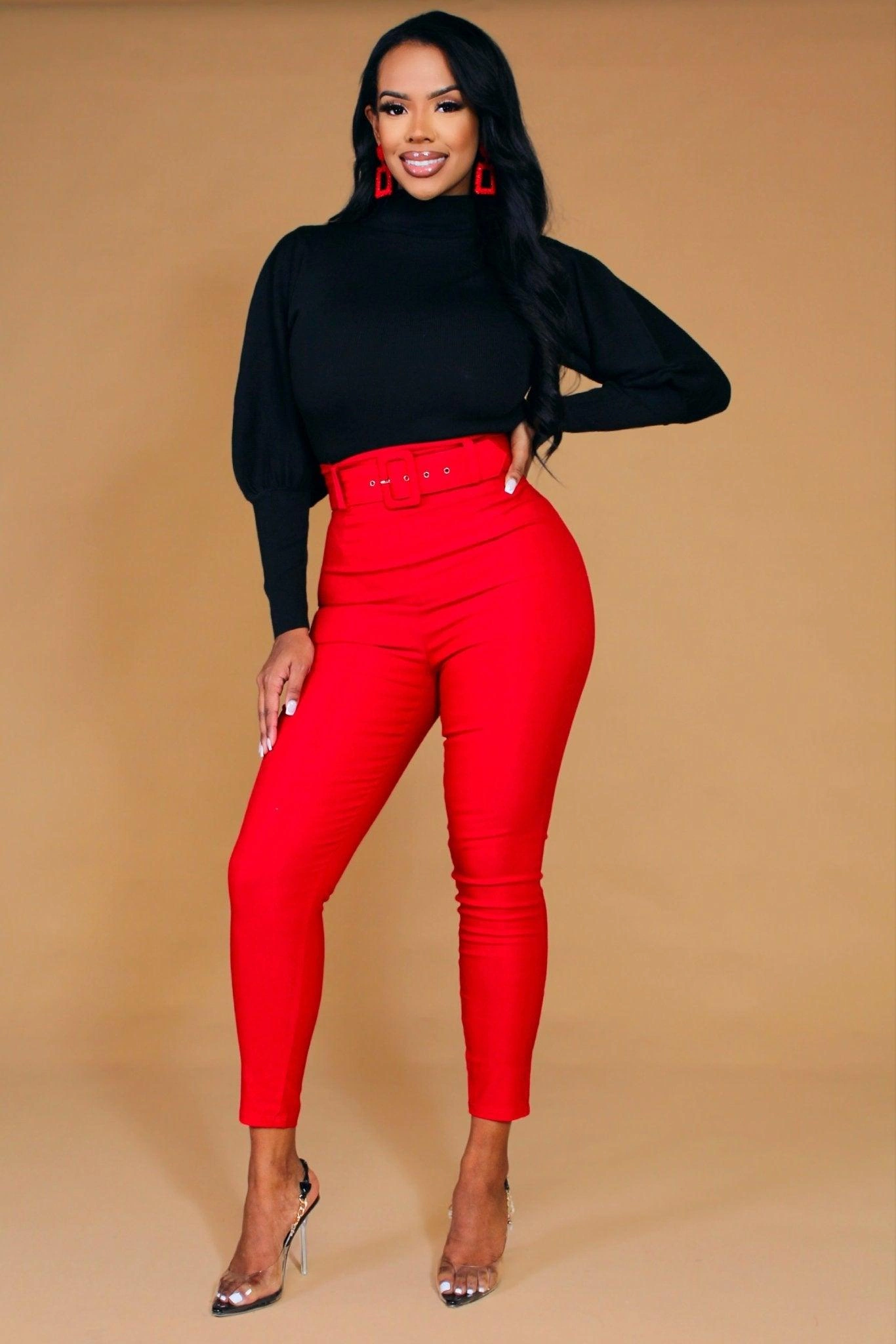 Knalrode Puffmouwen Cropped Turtleneck: Virginia's Zwoele Herfstlook!